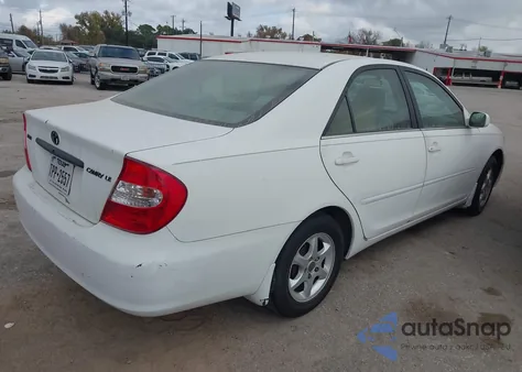 2003 Toyota Camry Le z USA, uszkodzony, nr VIN 4T1BE32K13U254254